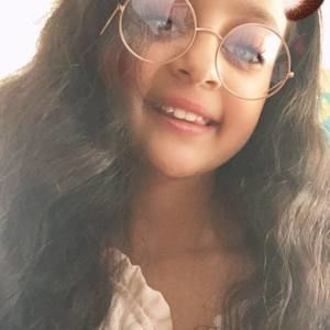 Meet your Posher, Yoheli